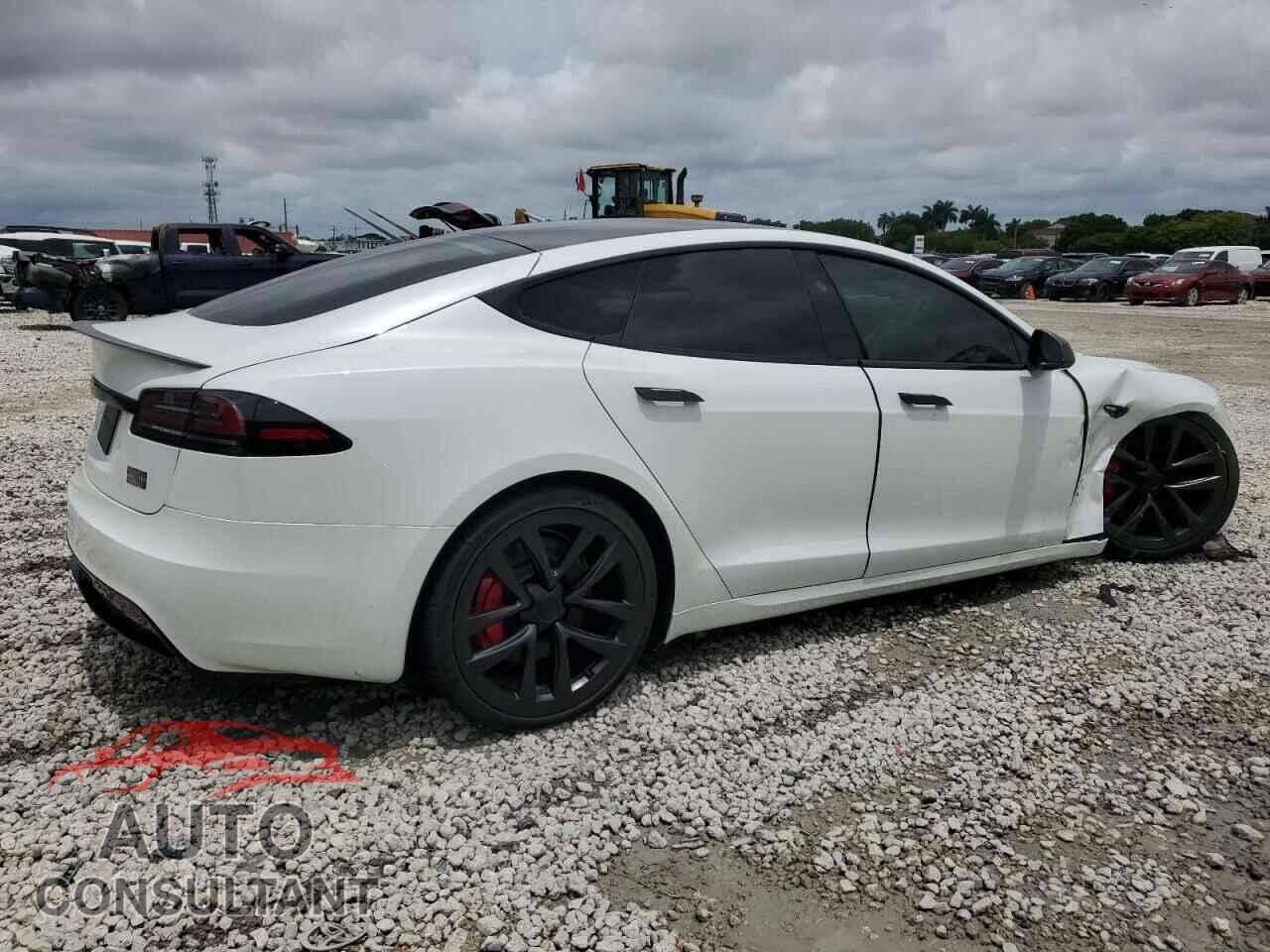 TESLA MODEL S 2023 - 5YJSA1E64PF503406