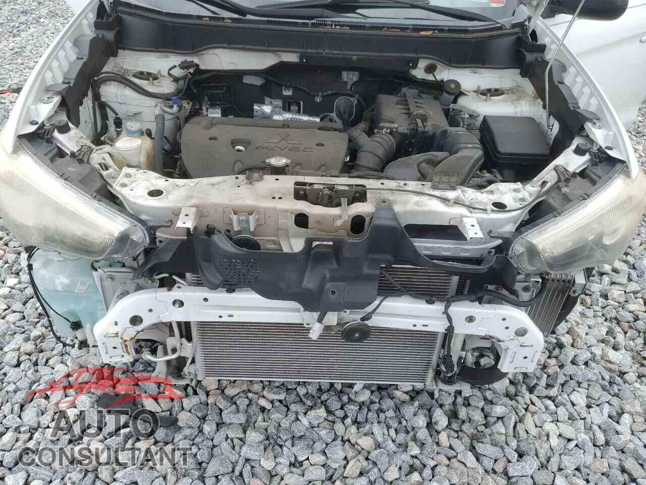 MITSUBISHI OUTLANDER 2013 - 4A4AP5AU1DE017003
