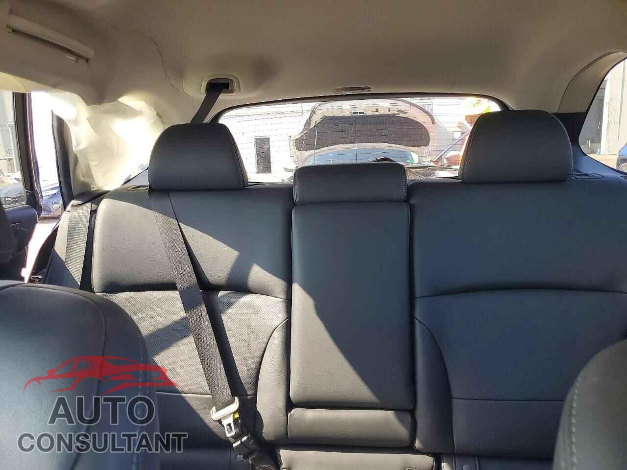 SUBARU OUTBACK 2015 - 4S4BSELC1F3330710