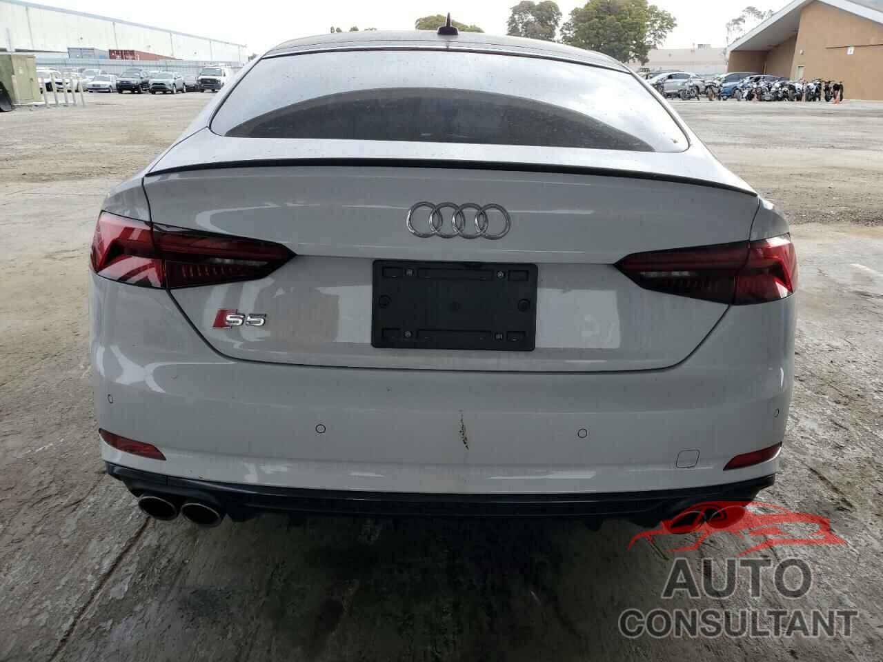 AUDI S5/RS5 2019 - WAUC4CF52KA081860