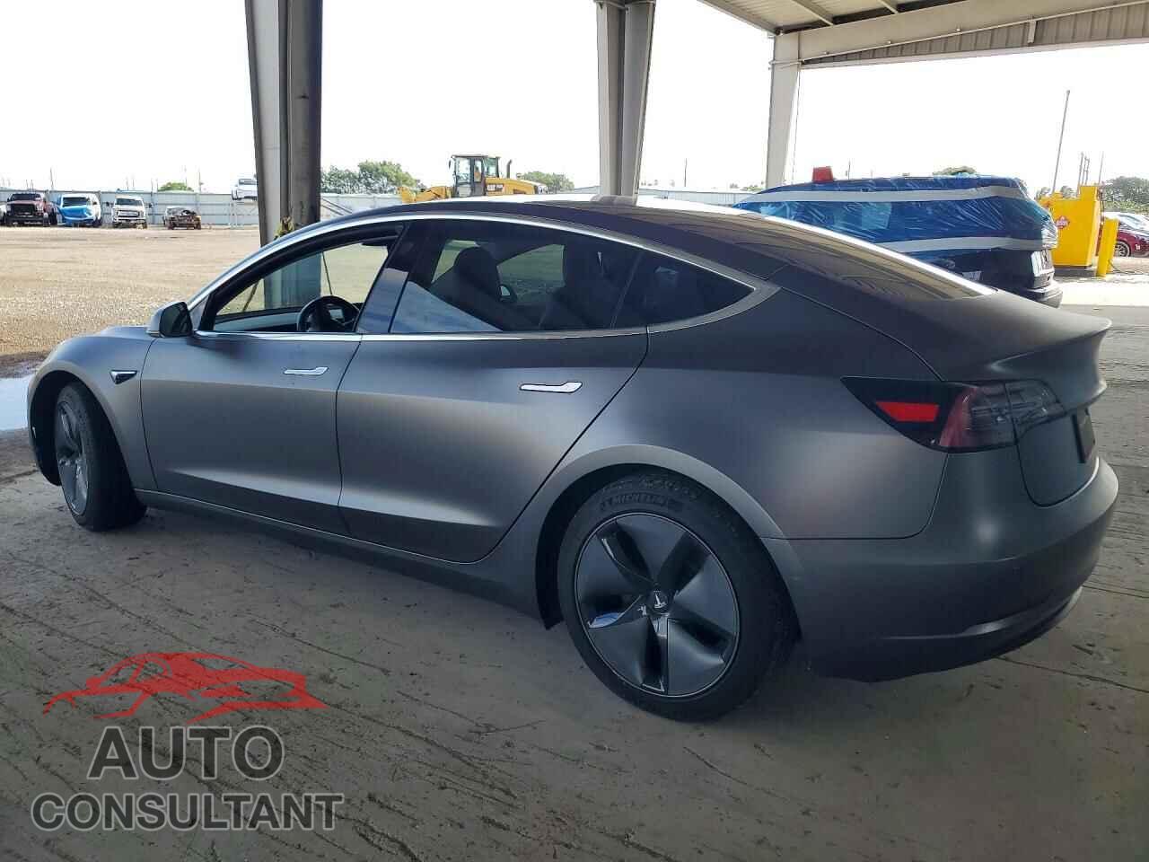 TESLA MODEL 3 2019 - 5YJ3E1EB4KF191182