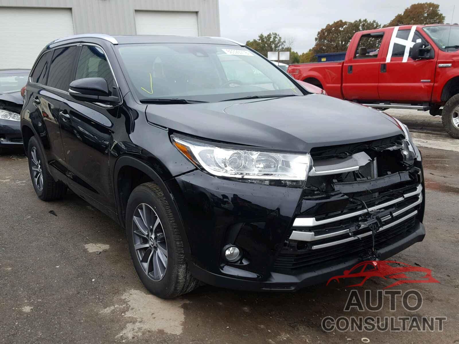 TOYOTA HIGHLANDER 2018 - 5TDKZRFH6JS537017