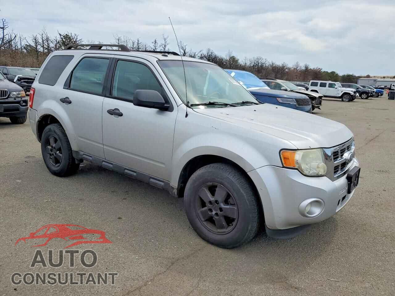 FORD ESCAPE 2010 - 1FMCU0D73AKB22149