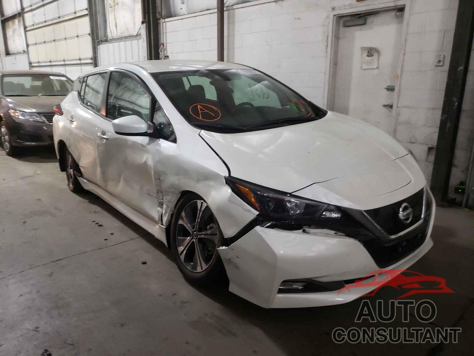 NISSAN LEAF 2020 - 1N4AZ1CP1LC305752