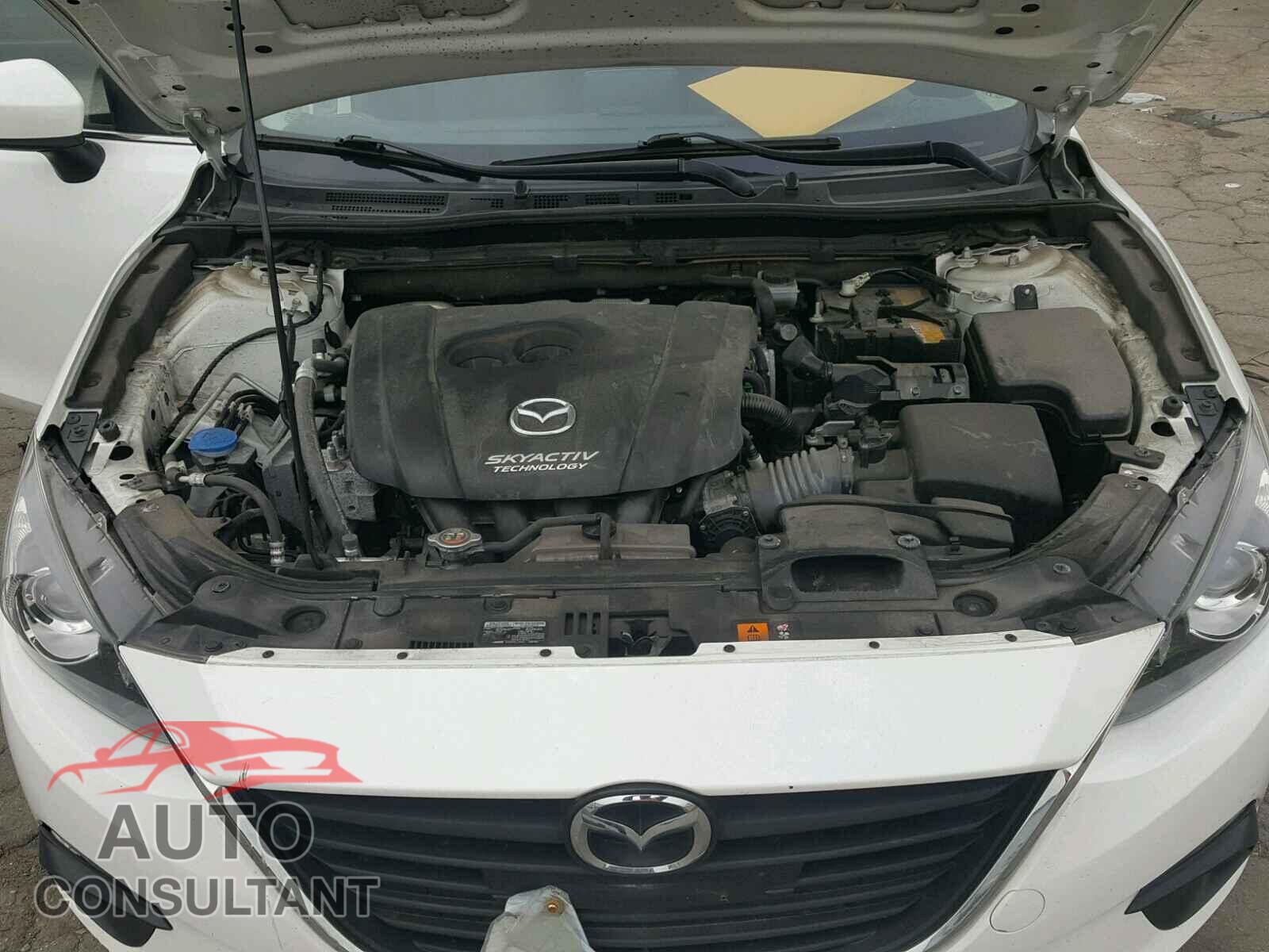 MAZDA 3 2016 - JM1BM1U78G1332704