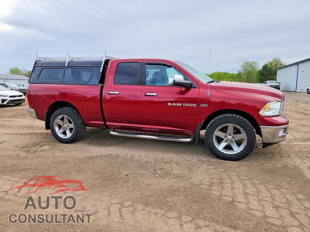 DODGE RAM 1500 2012 - 1C6RD7GT9CS217129