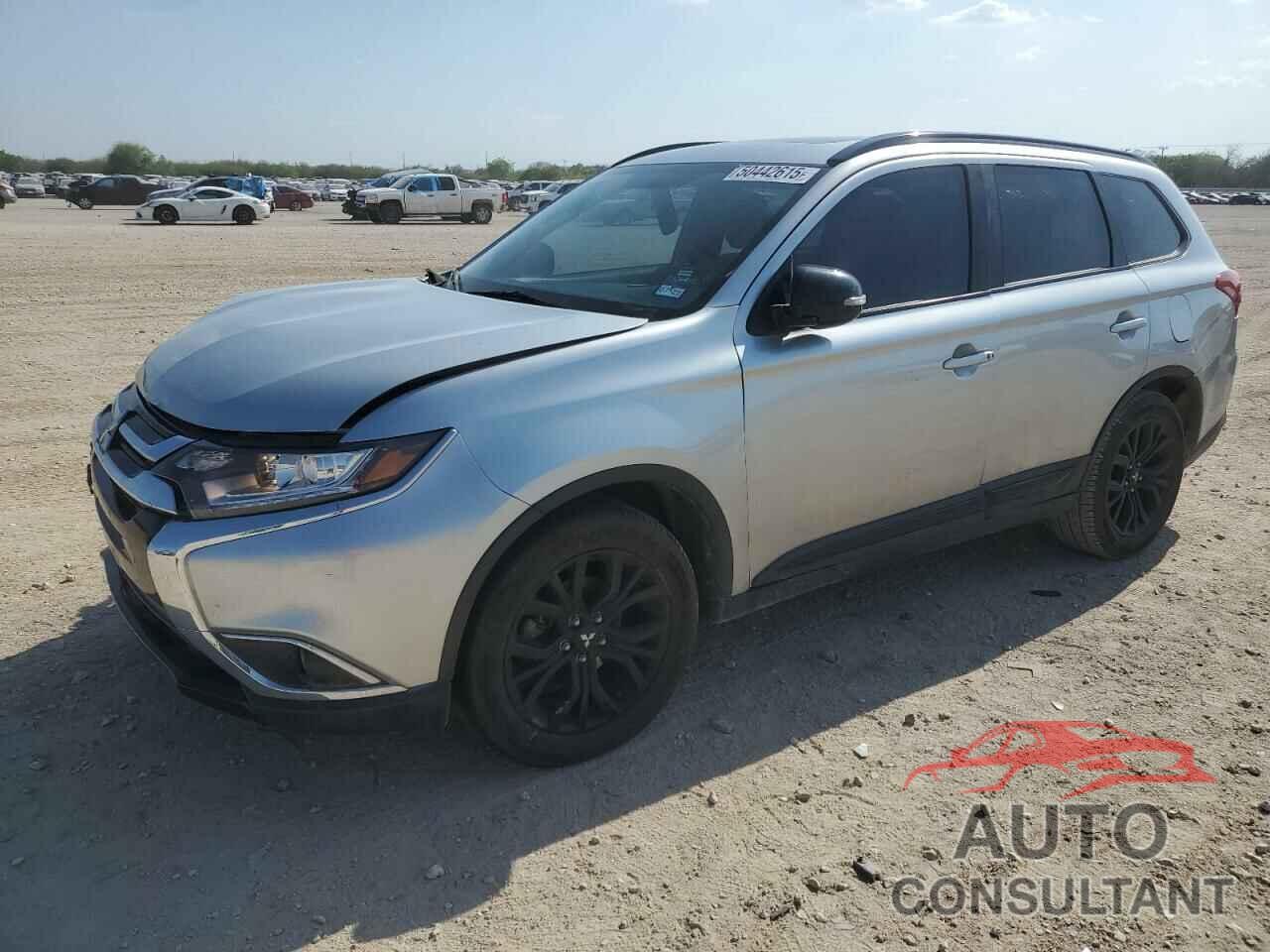 MITSUBISHI OUTLANDER 2018 - JA4AD3A3XJZ031508