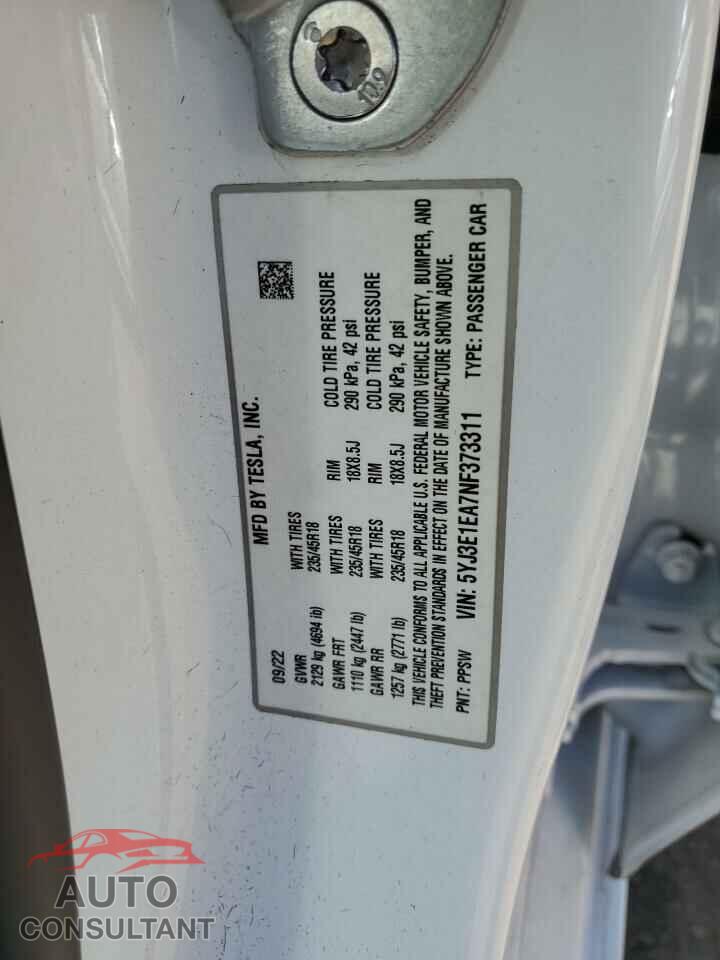 TESLA MODEL 3 2022 - 5YJ3E1EA7NF373311