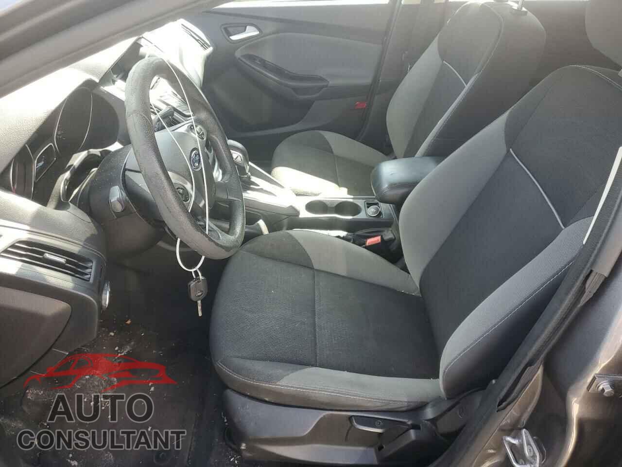 FORD FOCUS 2014 - 1FADP3K27EL332106