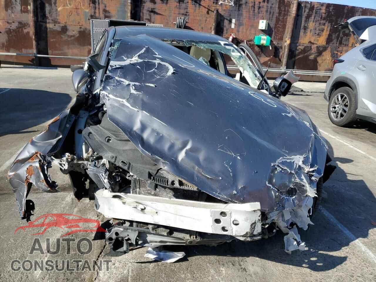 LEXUS IS 2012 - JTHBF5C20C5180667