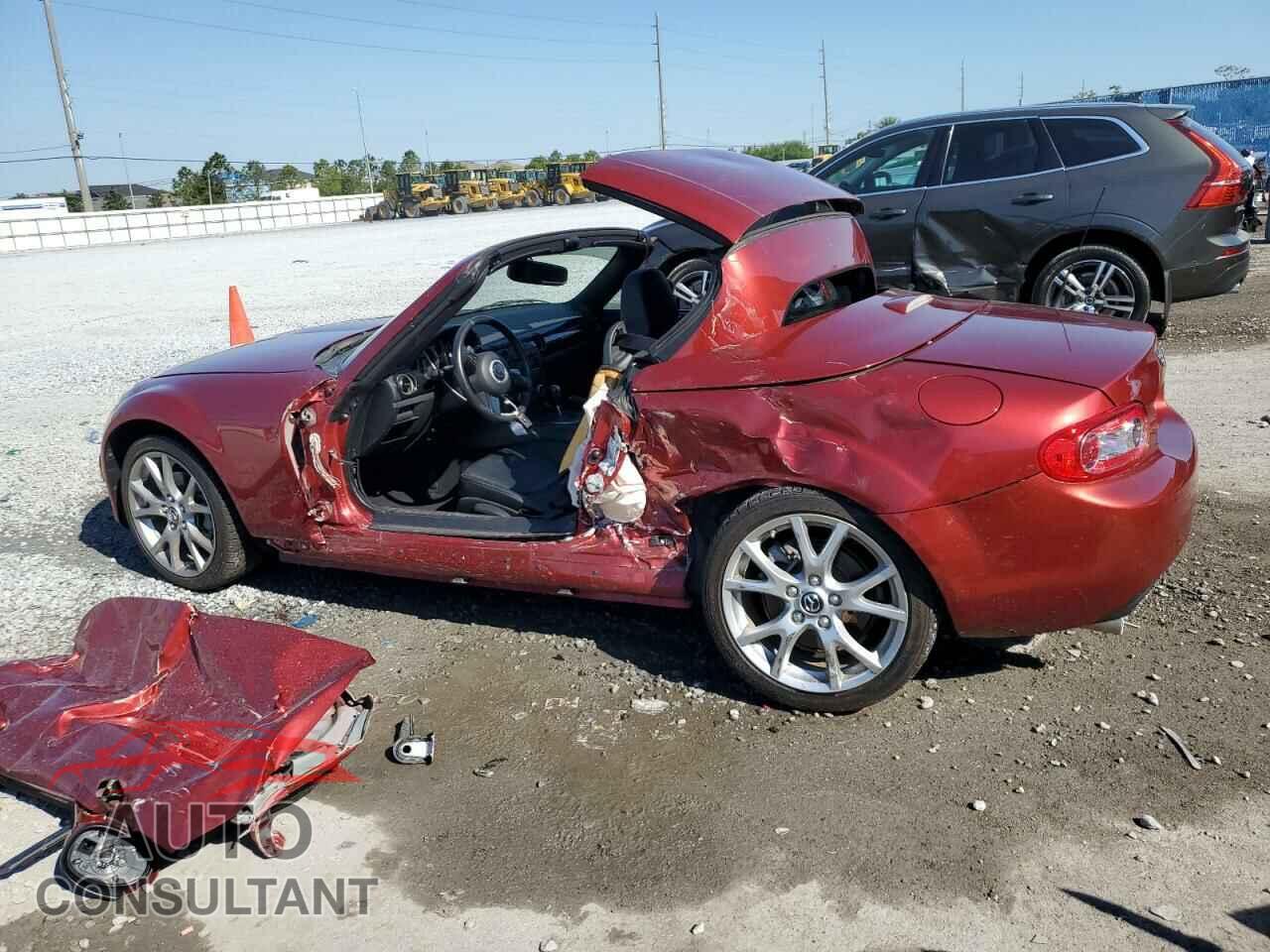 MAZDA MX5 2015 - JM1NC2PF7F0241209