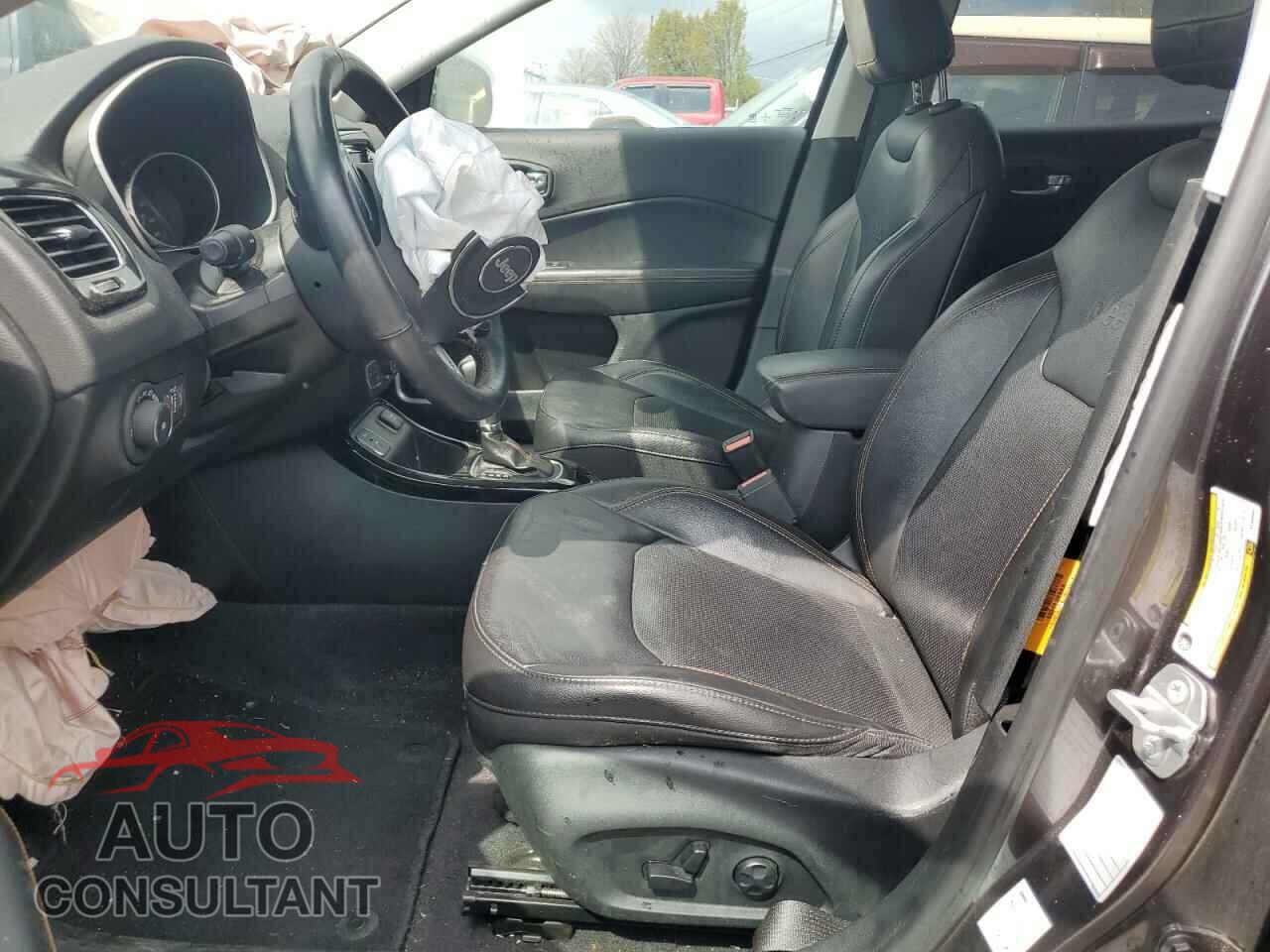 JEEP COMPASS 2019 - 3C4NJCCB9KT659864