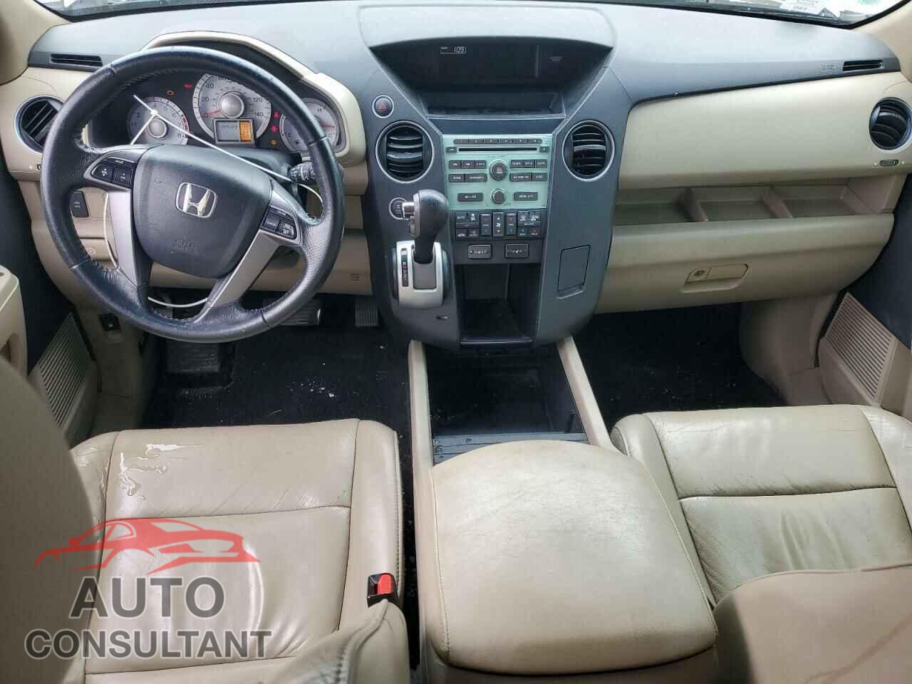 HONDA PILOT 2011 - 5FNYF4H55BB072809