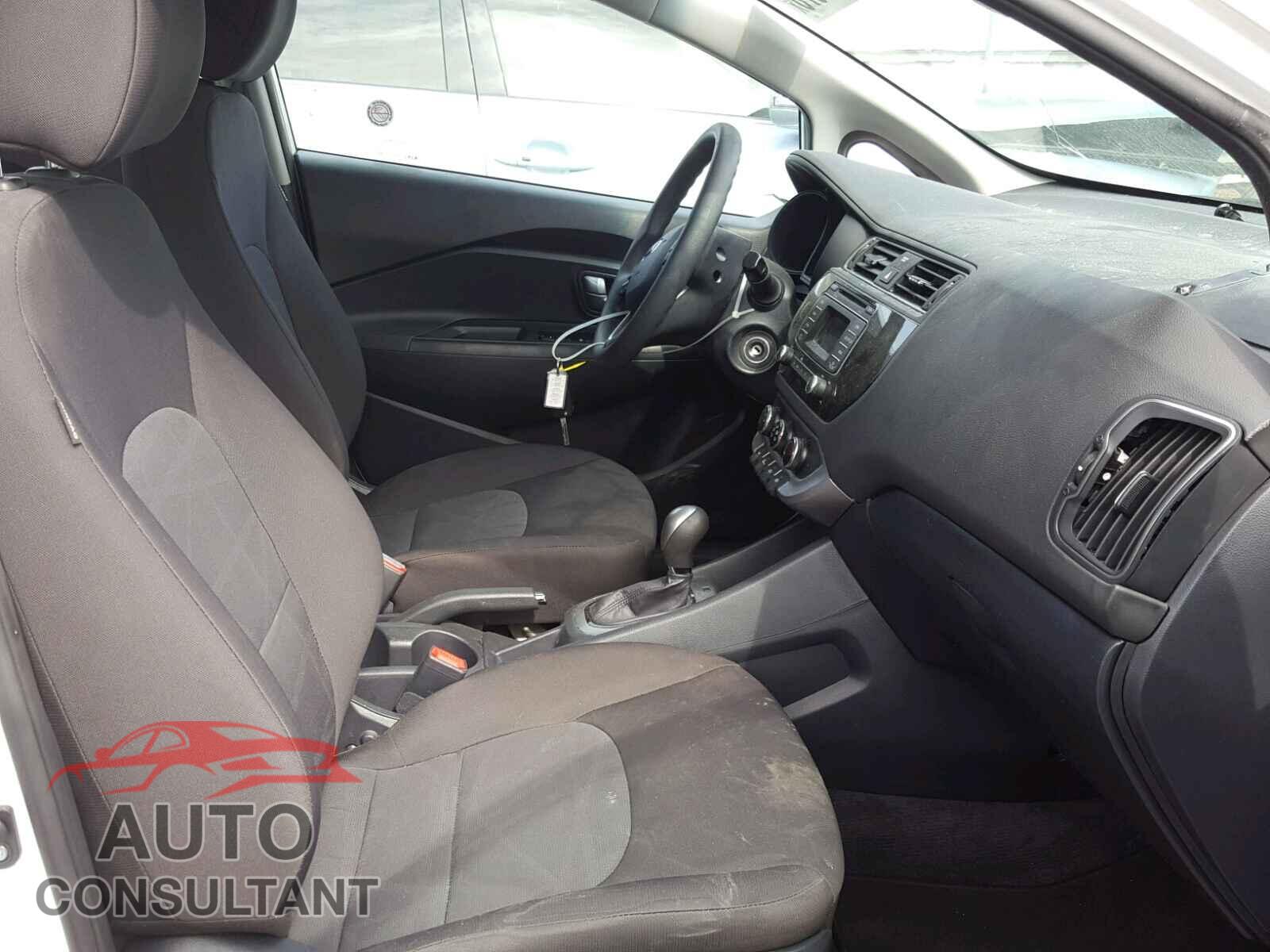 KIA RIO 2016 - KNADM4A32G6613750