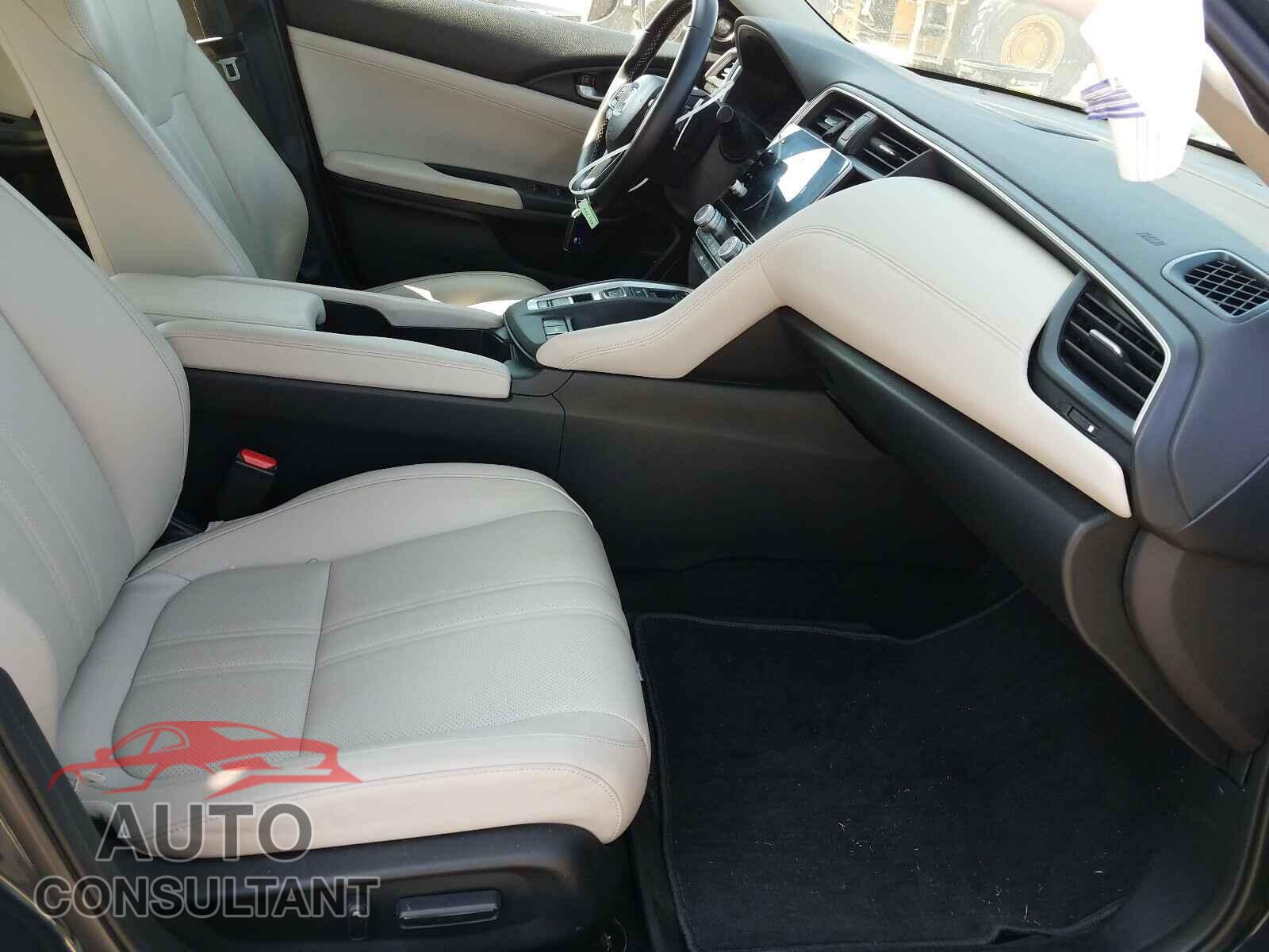 HONDA INSIGHT 2019 - 19XZE4F99KE005682
