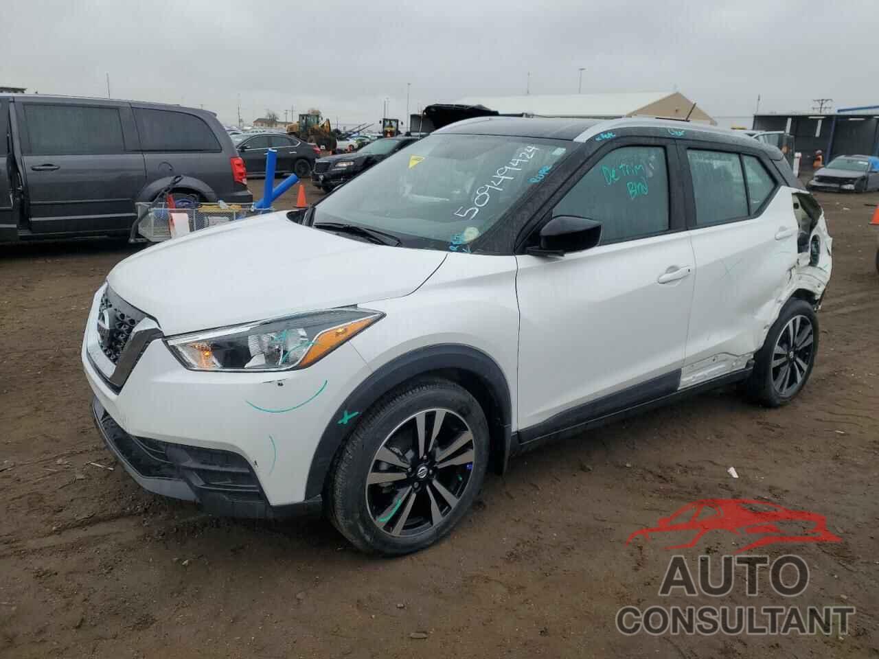 NISSAN KICKS 2019 - 3N1CP5CU4KL541937