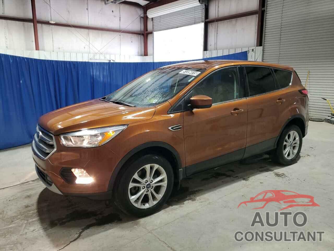 FORD ESCAPE 2017 - 1FMCU9G91HUC46811