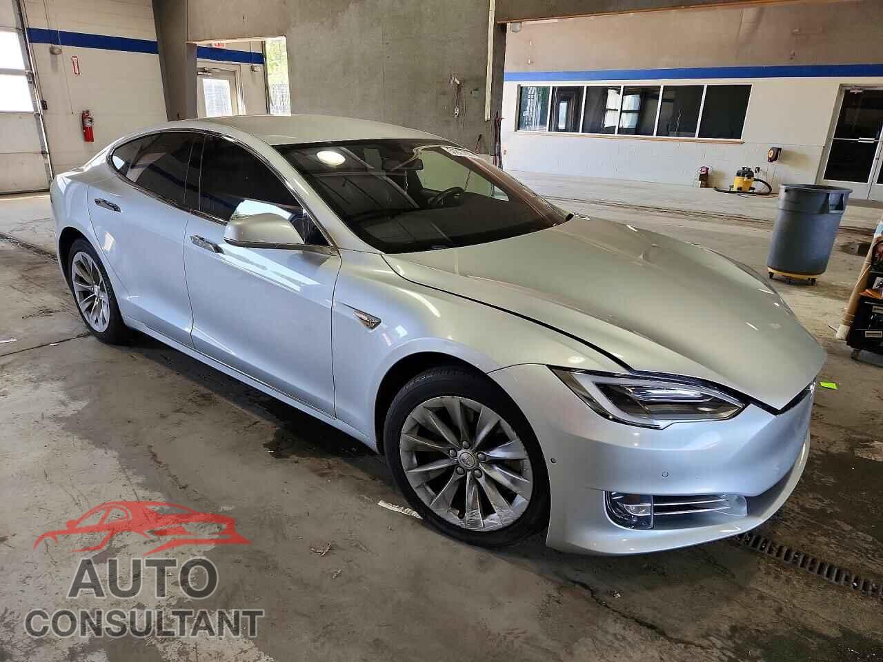 TESLA MODEL S 2016 - 5YJSA1E13GF158504