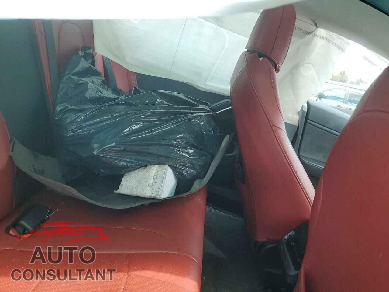 TESLA MODEL 3 2020 - 5YJ3E1EB6LF646549
