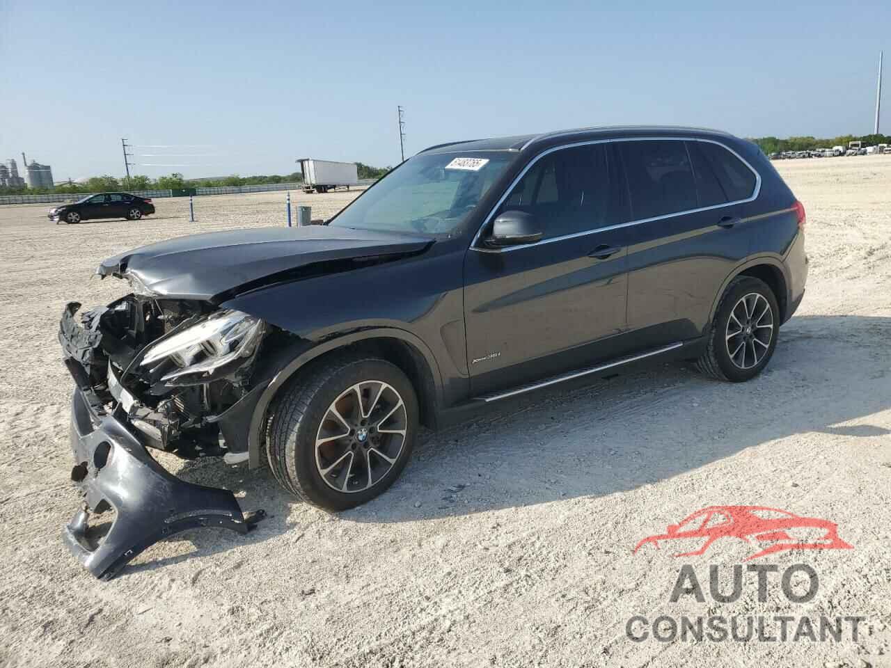 BMW X5 2018 - 5UXKR0C56JL073040