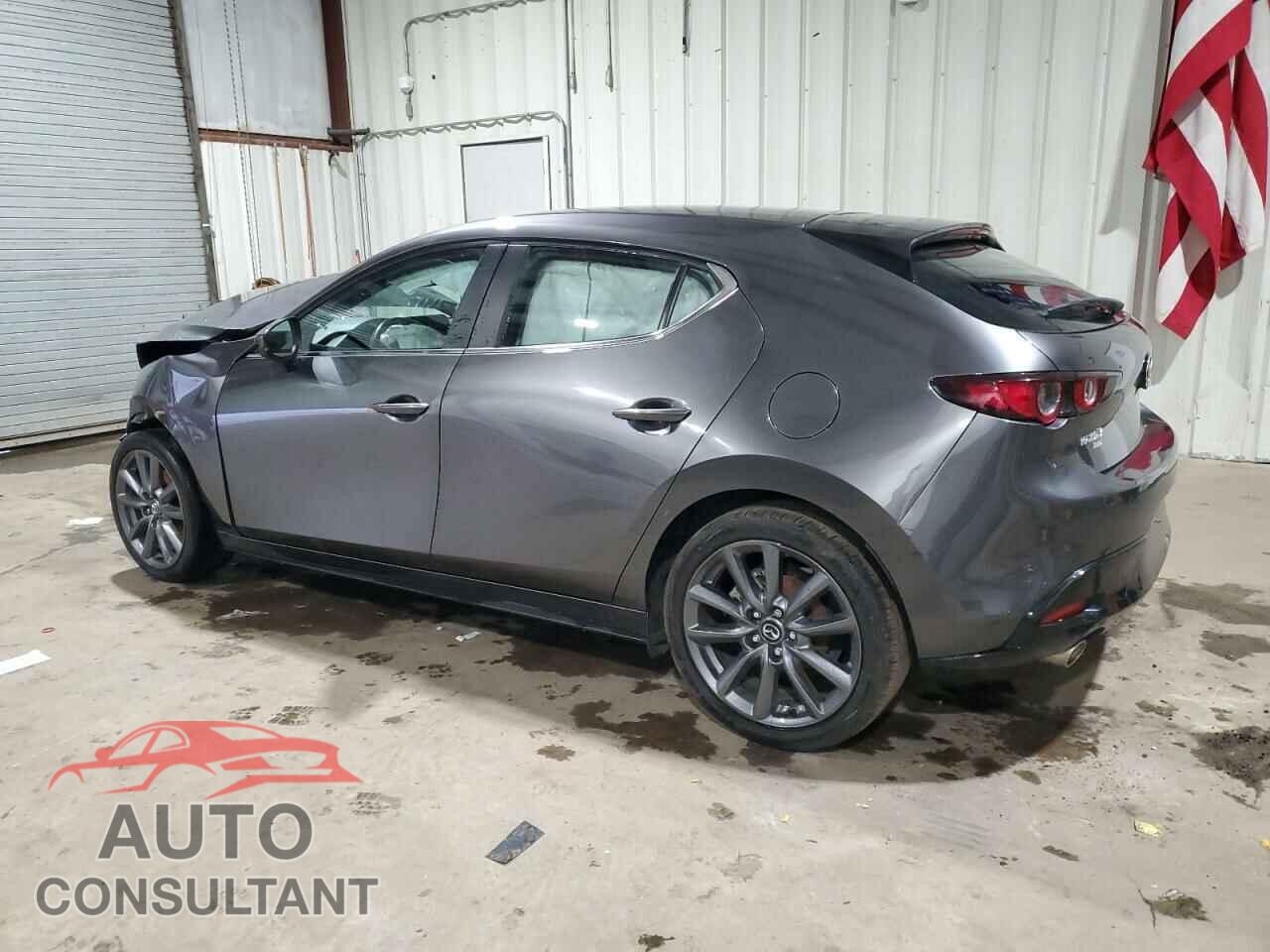 MAZDA 3 2021 - JM1BPBKL8M1320061