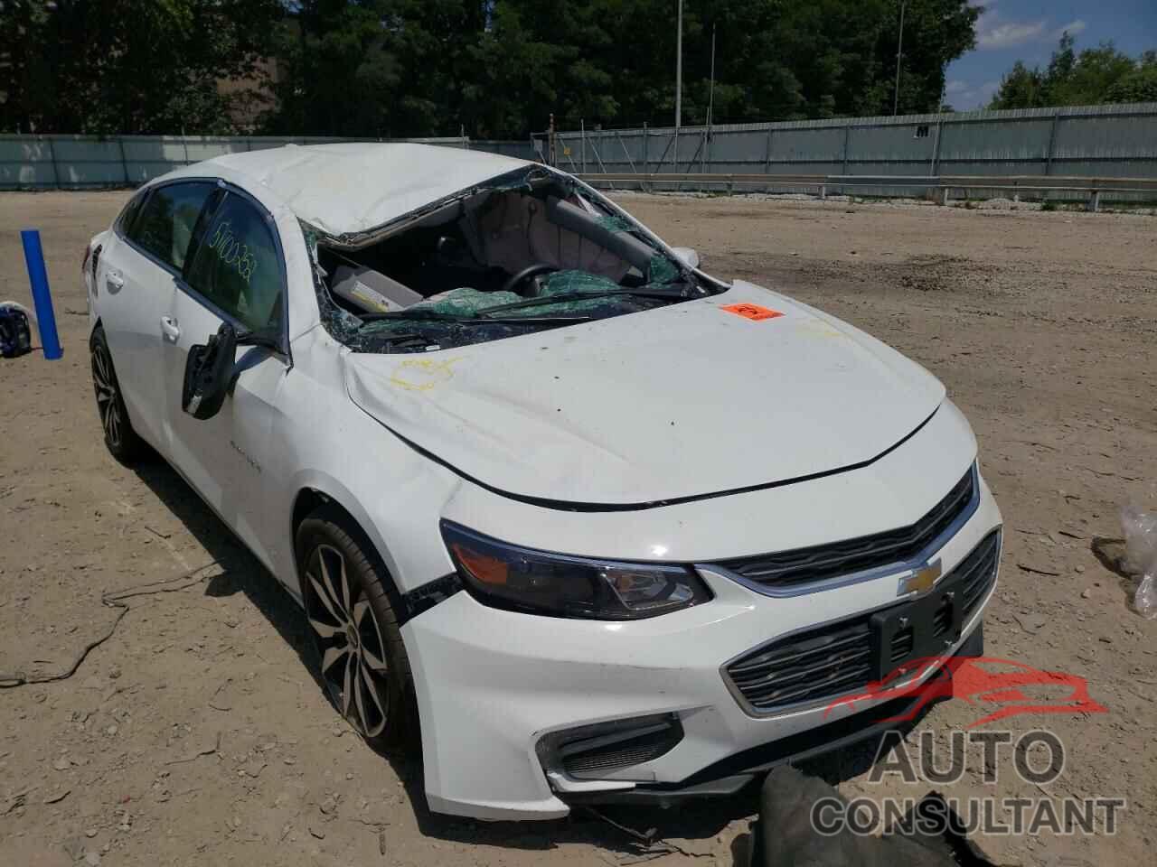 CHEVROLET MALIBU 2017 - 1G1ZE5ST4HF171803