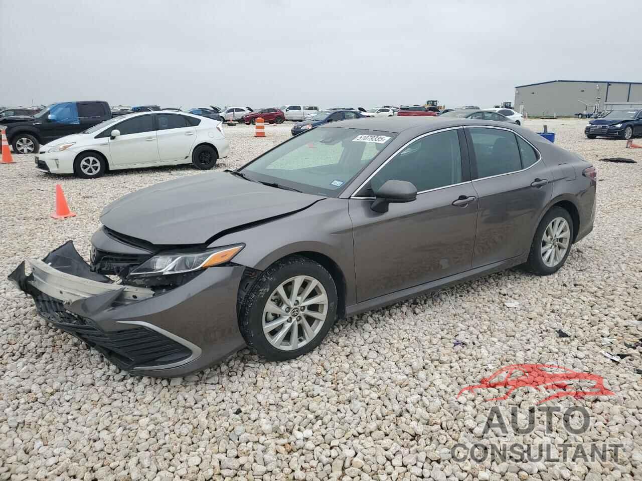 TOYOTA CAMRY 2021 - 4T1C11AK3MU433323