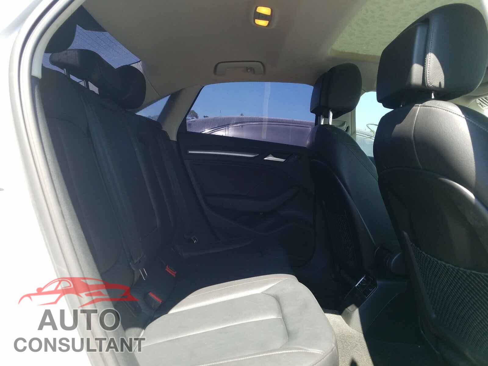 AUDI A3 2015 - WAUBFGFF8F1101203