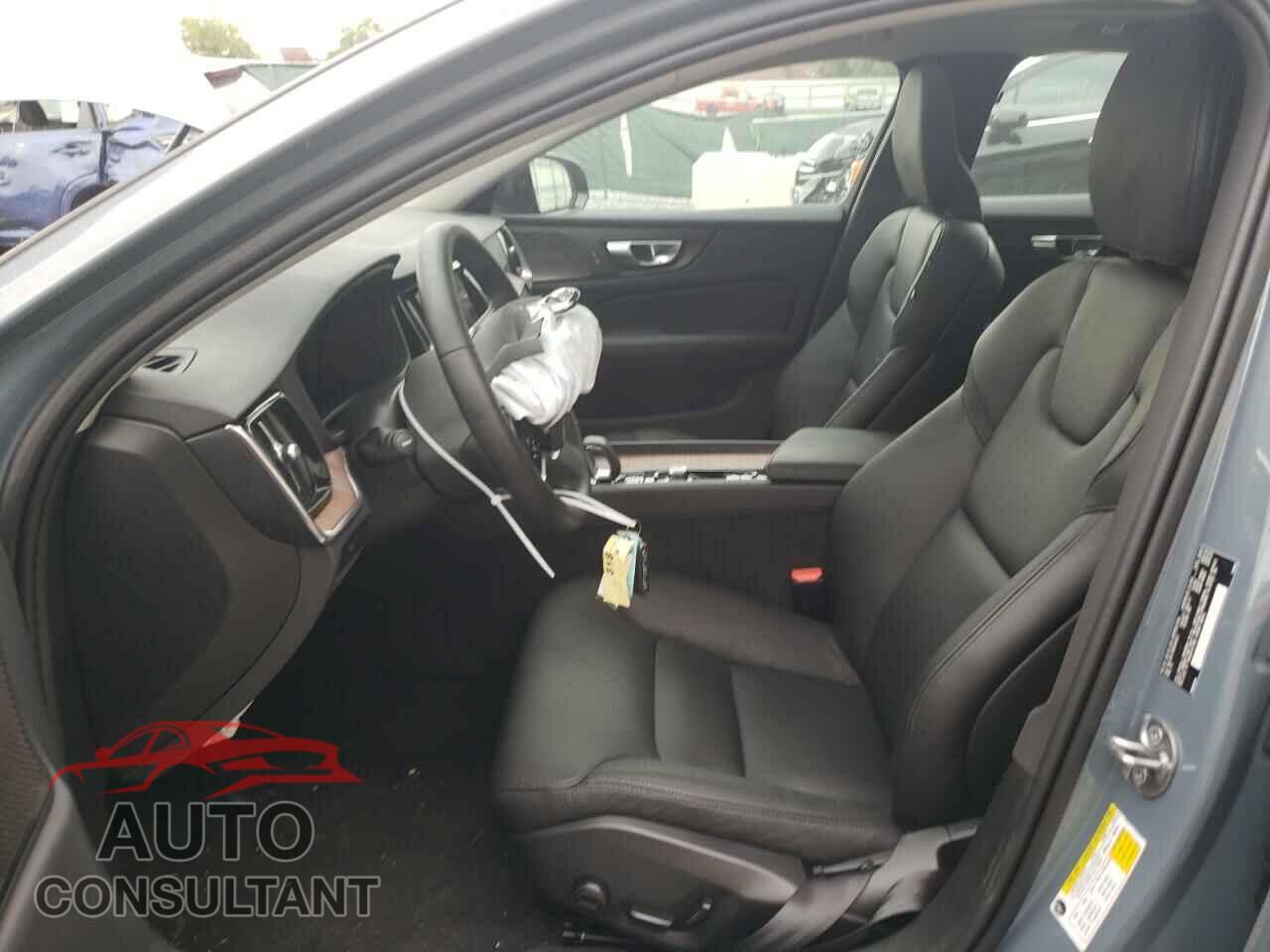 VOLVO S60 PLUS 2024 - 7JRL12FL2RG284633