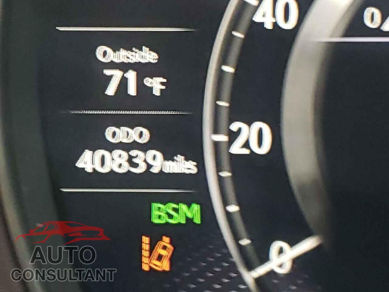 LEXUS LS500 2018 - JTHC5LFF7J5000933