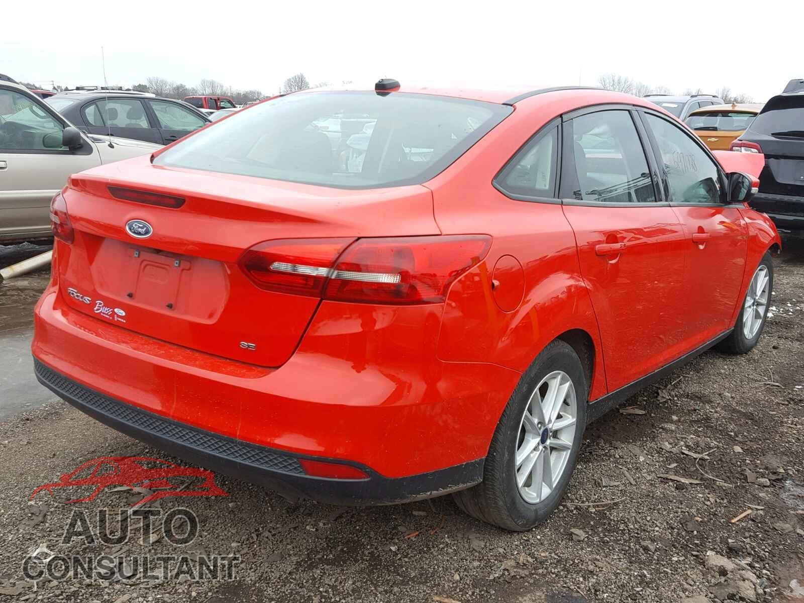 FORD FOCUS SE 2017 - 1FADP3F29HL291279