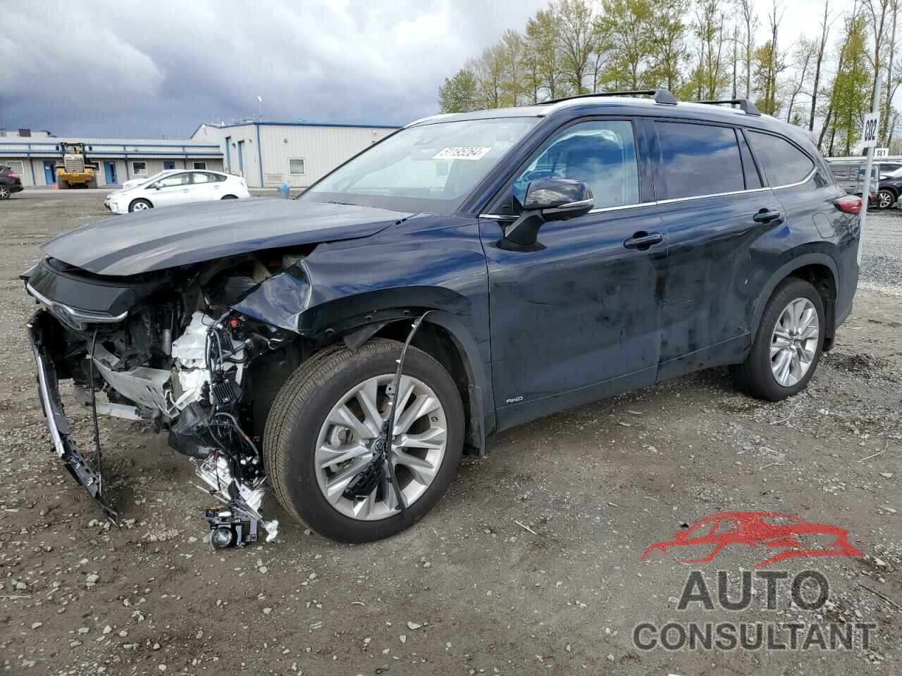 TOYOTA HIGHLANDER 2023 - 5TDXBRCHXPS600918