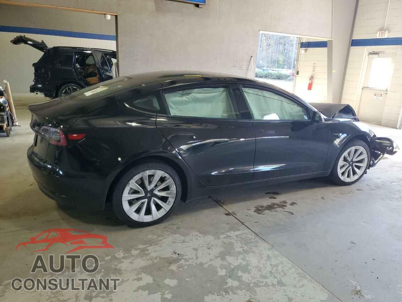 TESLA MODEL 3 2022 - 5YJ3E1EA3NF369630