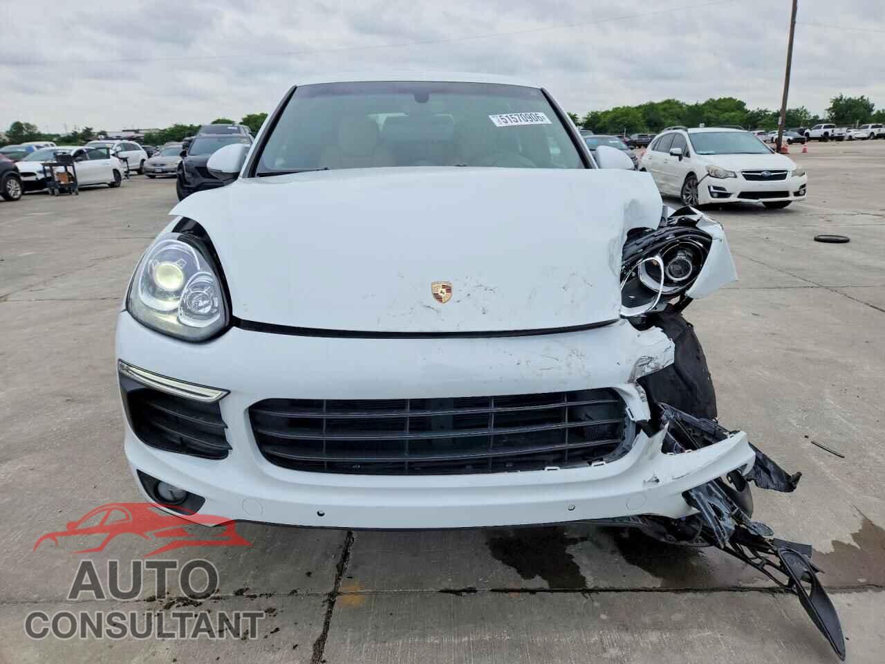 PORSCHE CAYENNE 2016 - WP1AA2A22GLA02353