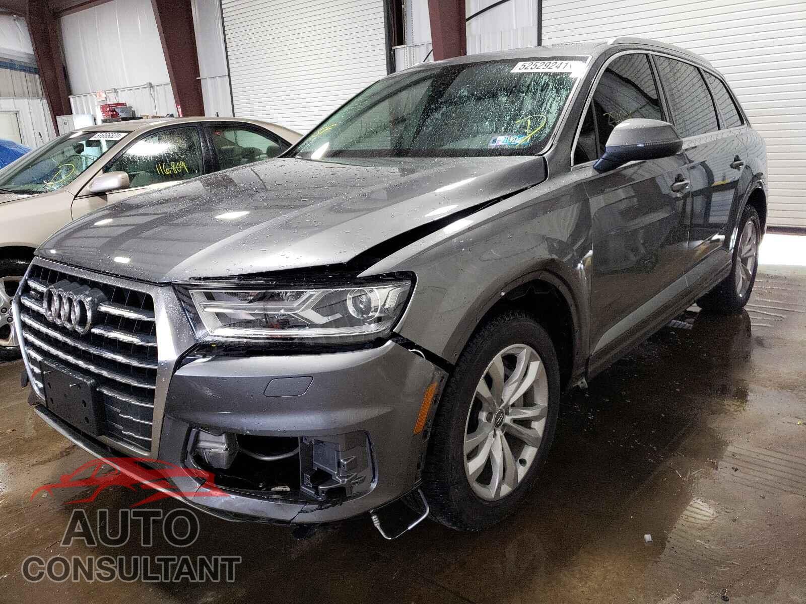 AUDI Q7 2017 - WA1AAAF78HD044791