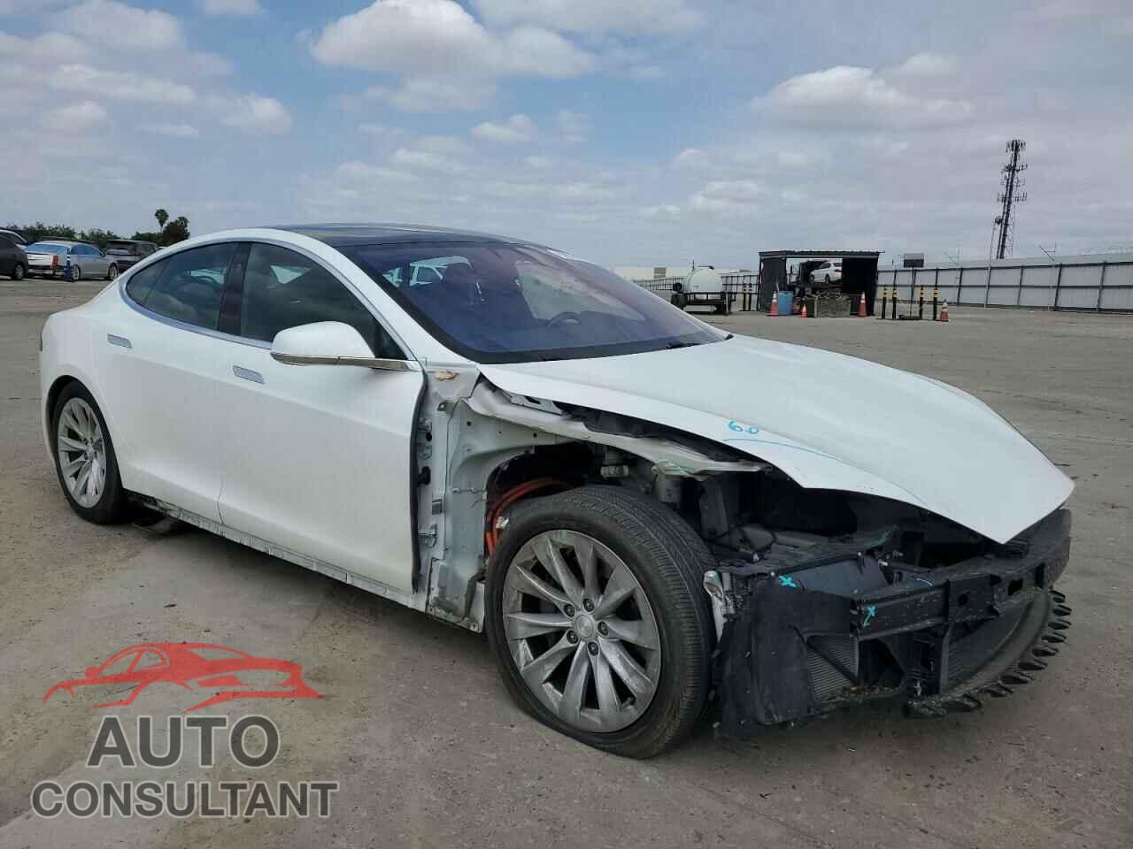 TESLA MODEL S 2018 - 5YJSA1E27JF247900