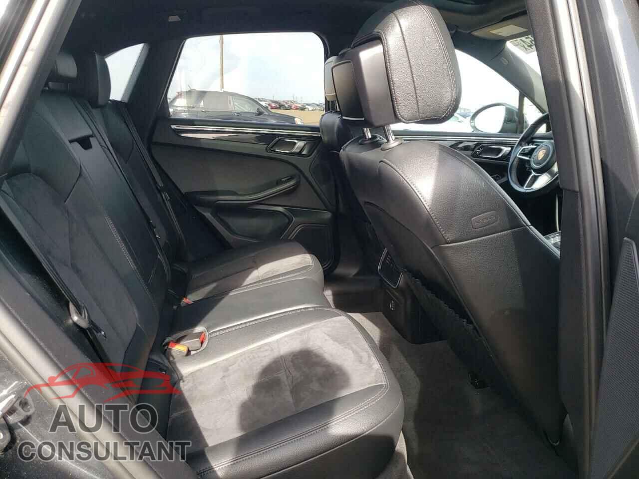 PORSCHE MACAN 2018 - WP1AB2A57JLB36855