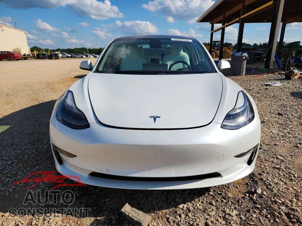 TESLA MODEL 3 2021 - 5YJ3E1EA6MF089585