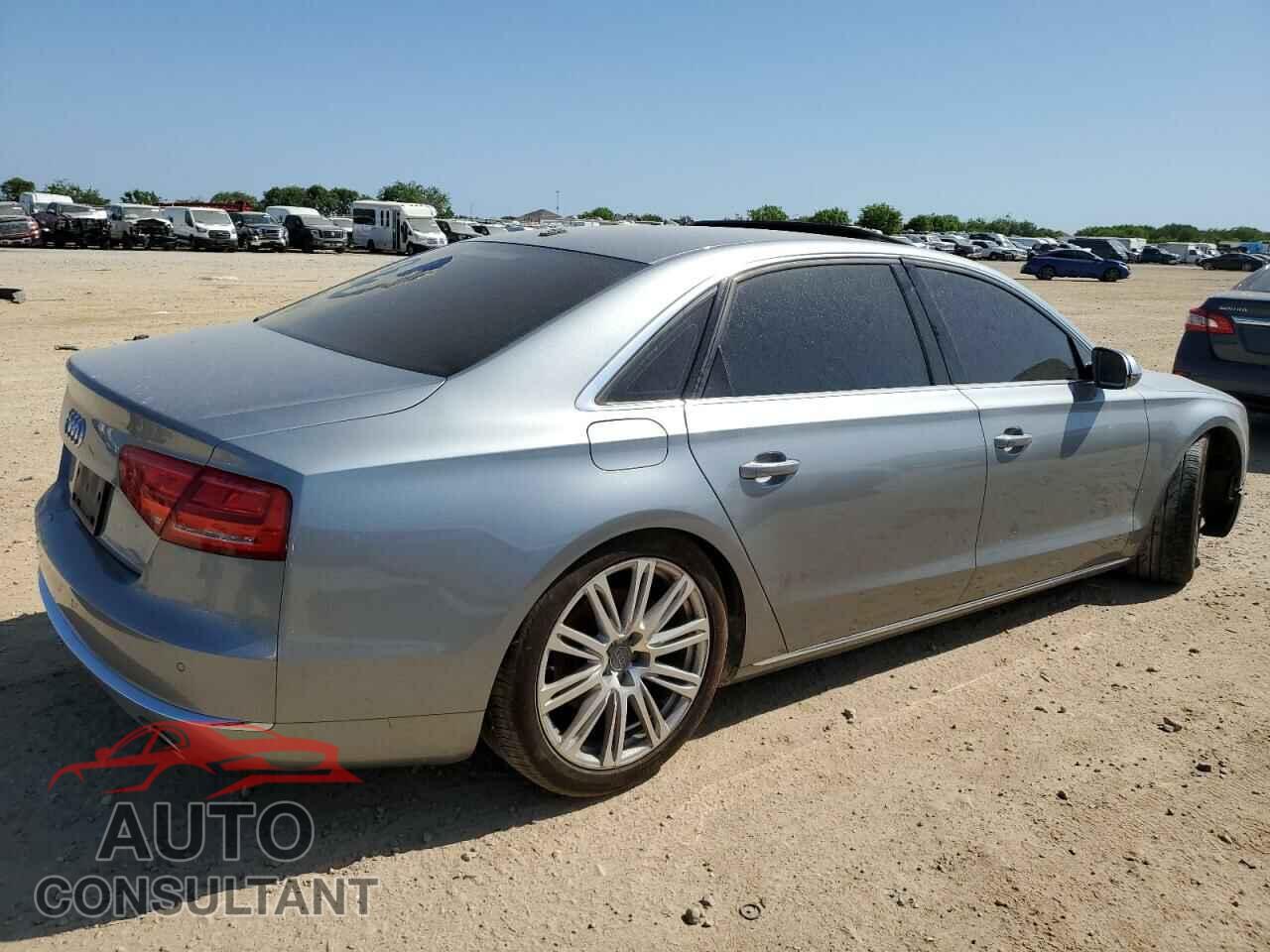 AUDI A8 2013 - WAURGAFD7DN000599