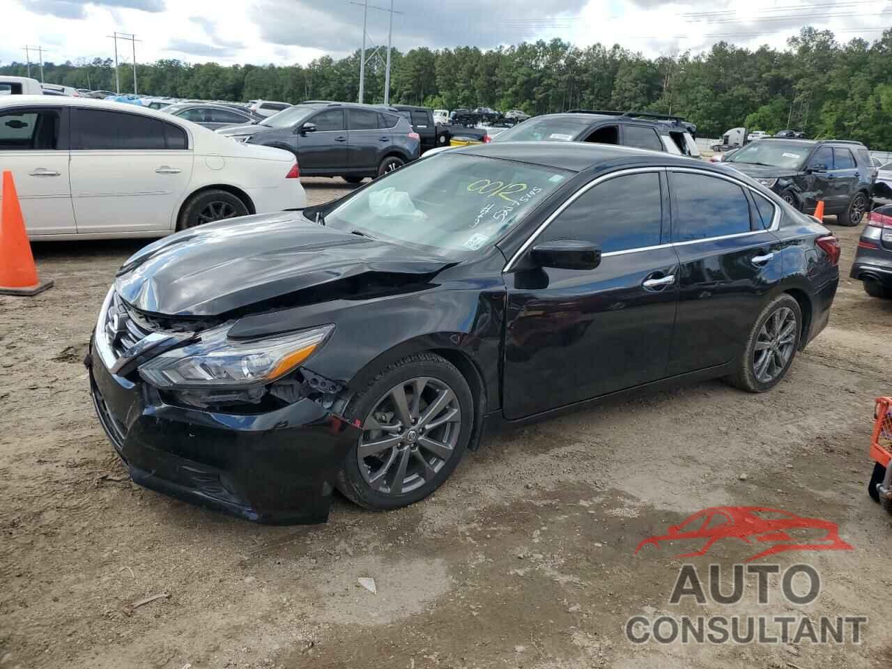 NISSAN ALTIMA 2018 - 1N4AL3AP8JC270012