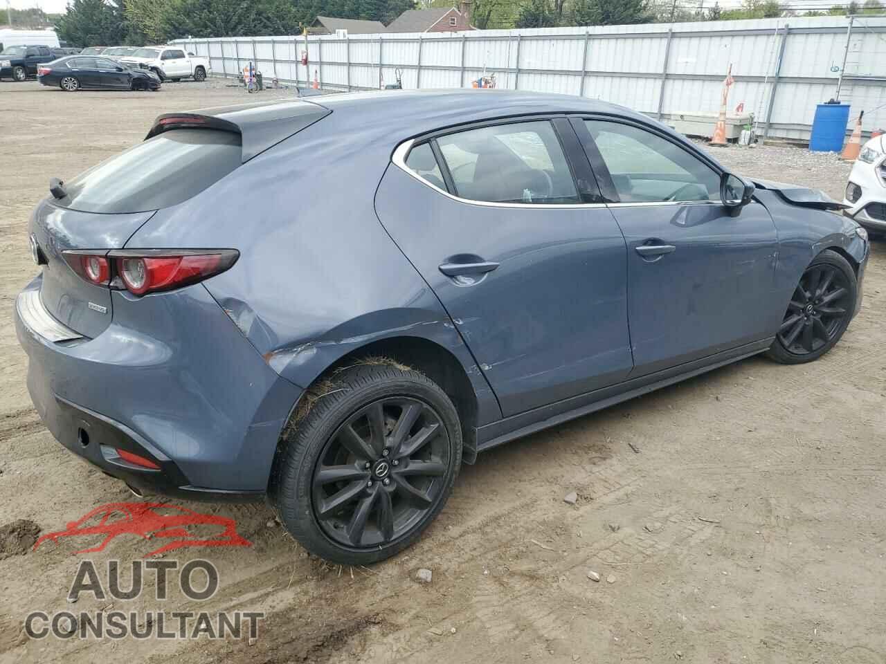 MAZDA 3 2021 - JM1BPBML0M1341998