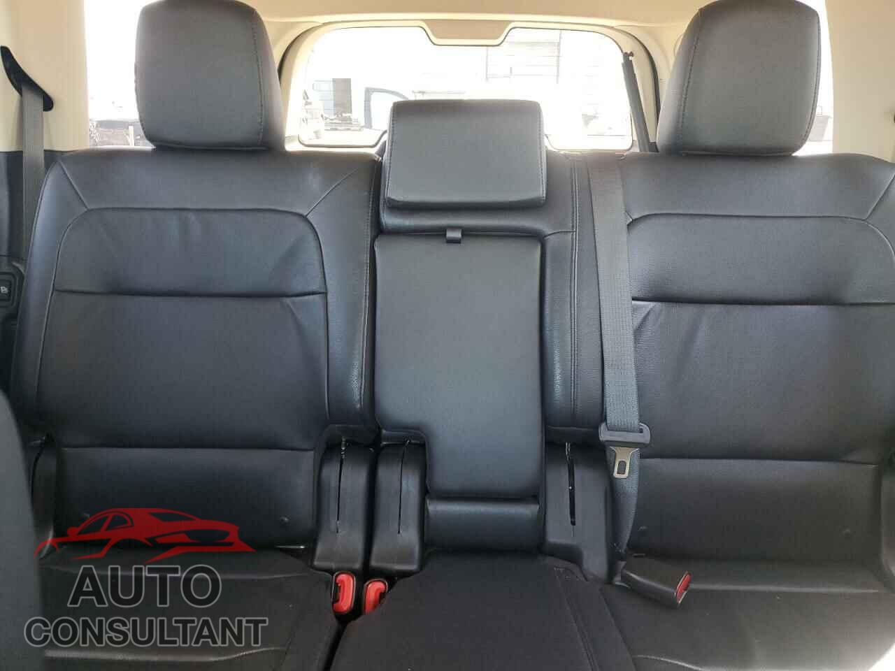 FORD FLEX 2017 - 2FMHK6D83HBA12052