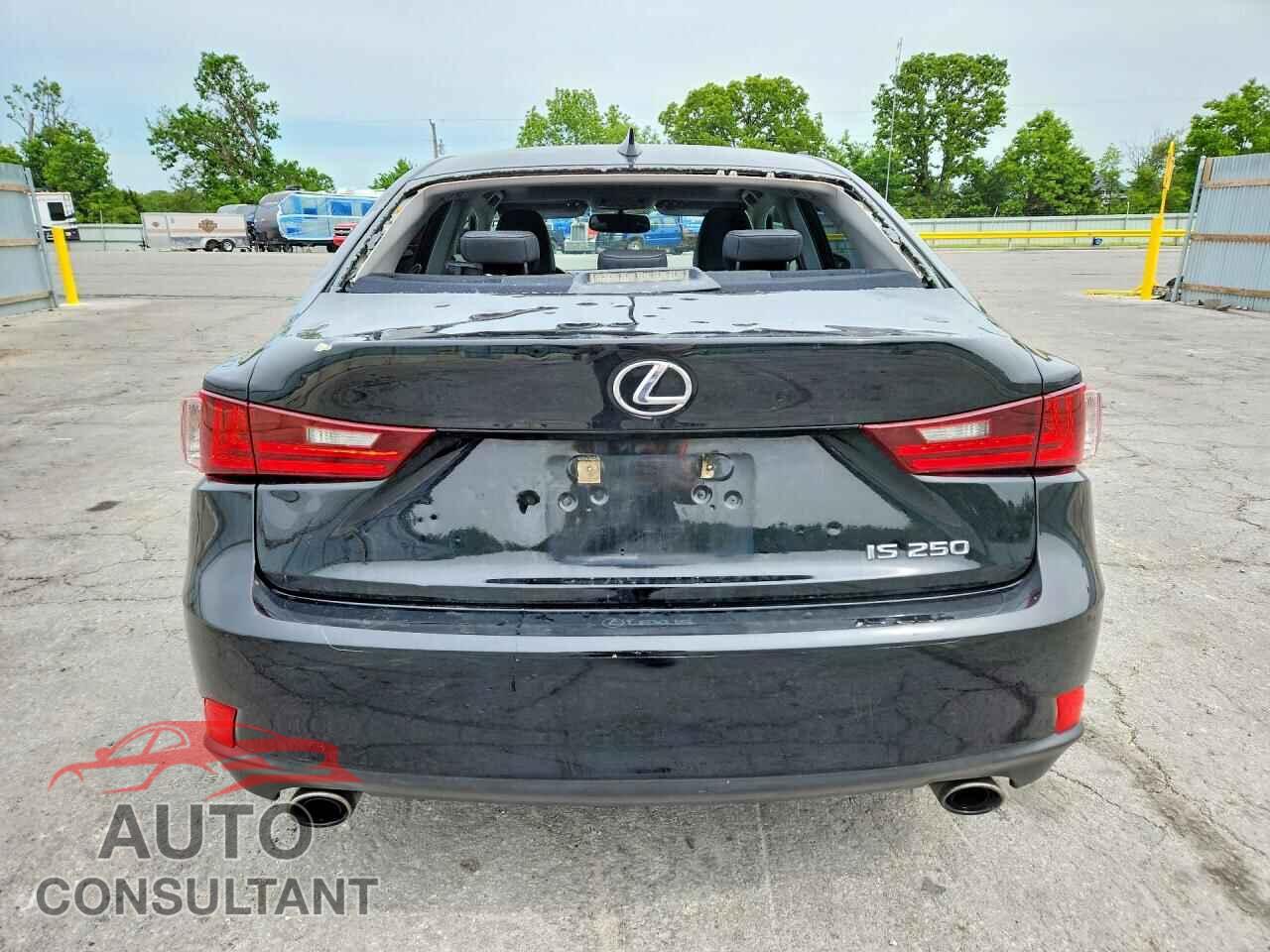 LEXUS IS 2014 - JTHBF1D25E5019726