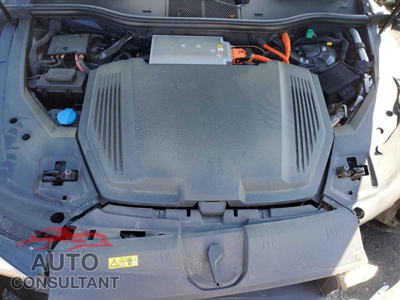 AUDI E-TRON 2019 - WA1VABGE5KB021007