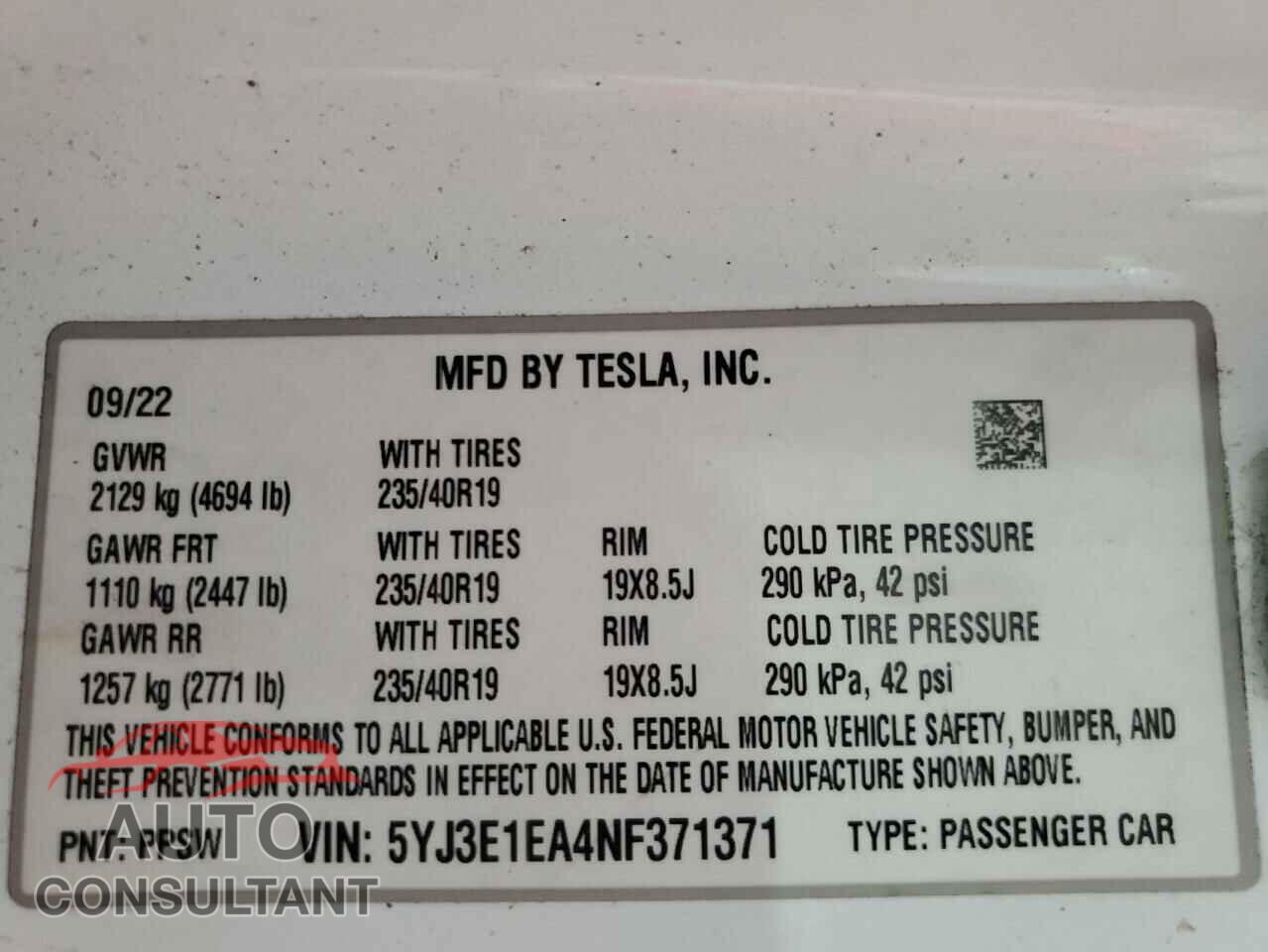 TESLA MODEL 3 2022 - 5YJ3E1EA4NF371371
