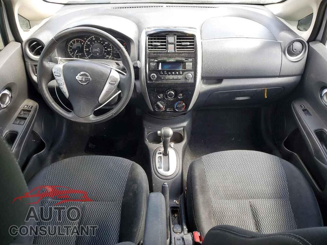 NISSAN VERSA 2015 - 3N1CE2CP0FL376070