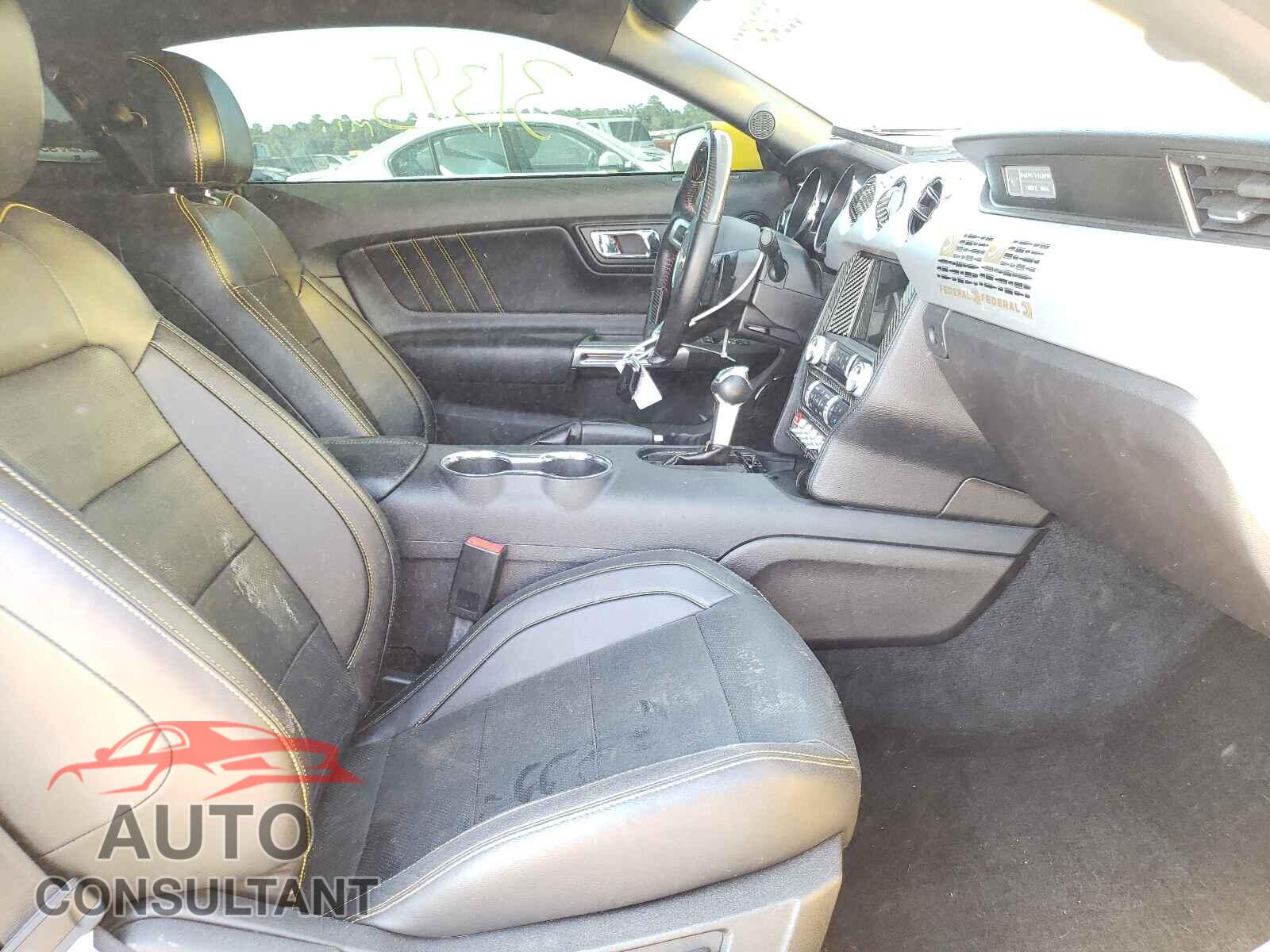 FORD MUSTANG 2017 - 1FA6P8CF3H5286788