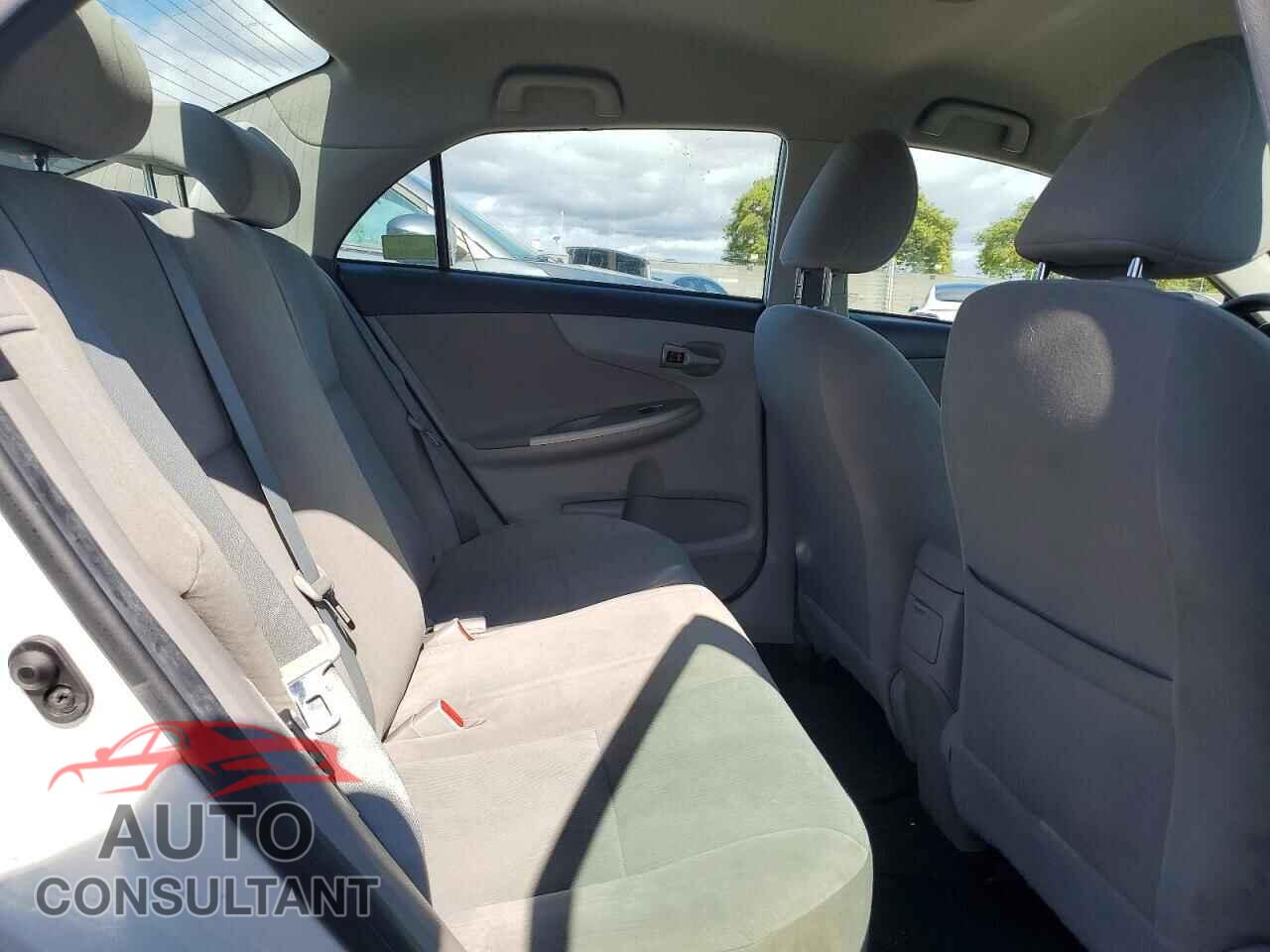 TOYOTA COROLLA 2012 - 5YFBU4EE3CP050409