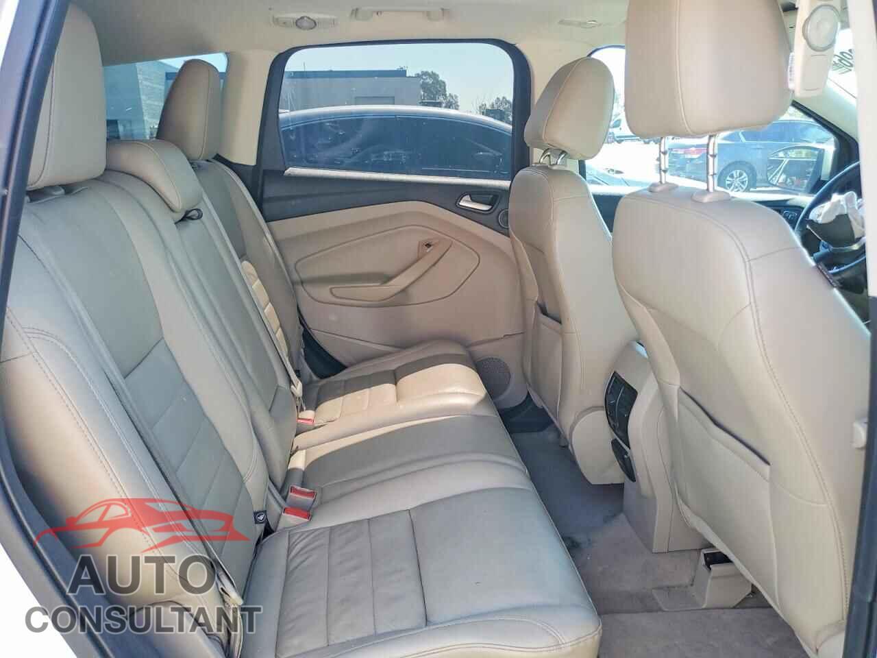 FORD ESCAPE 2014 - 1FMCU0J9XEUD80670