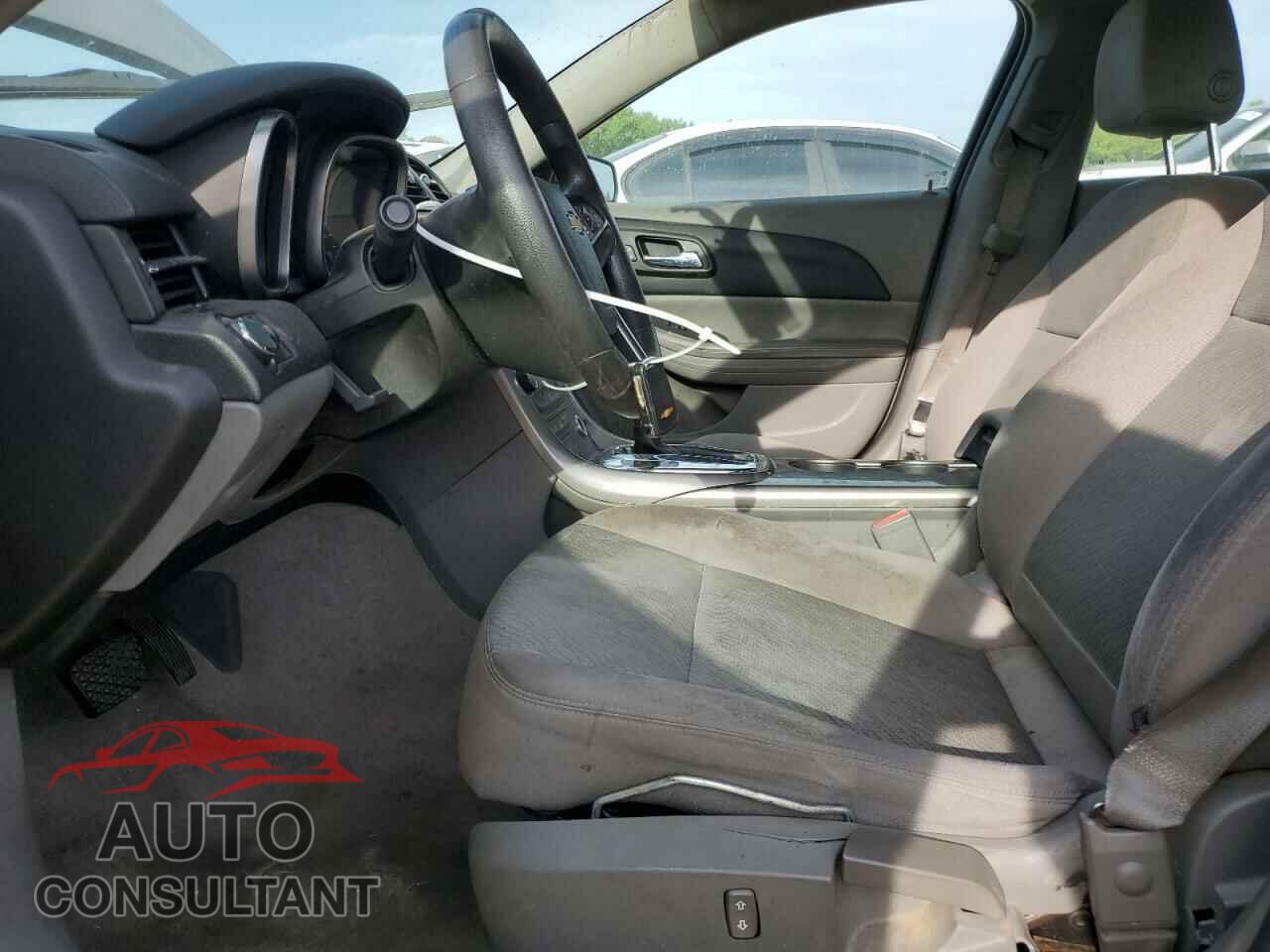 CHEVROLET MALIBU 2013 - 1G11B5SA4DF301111
